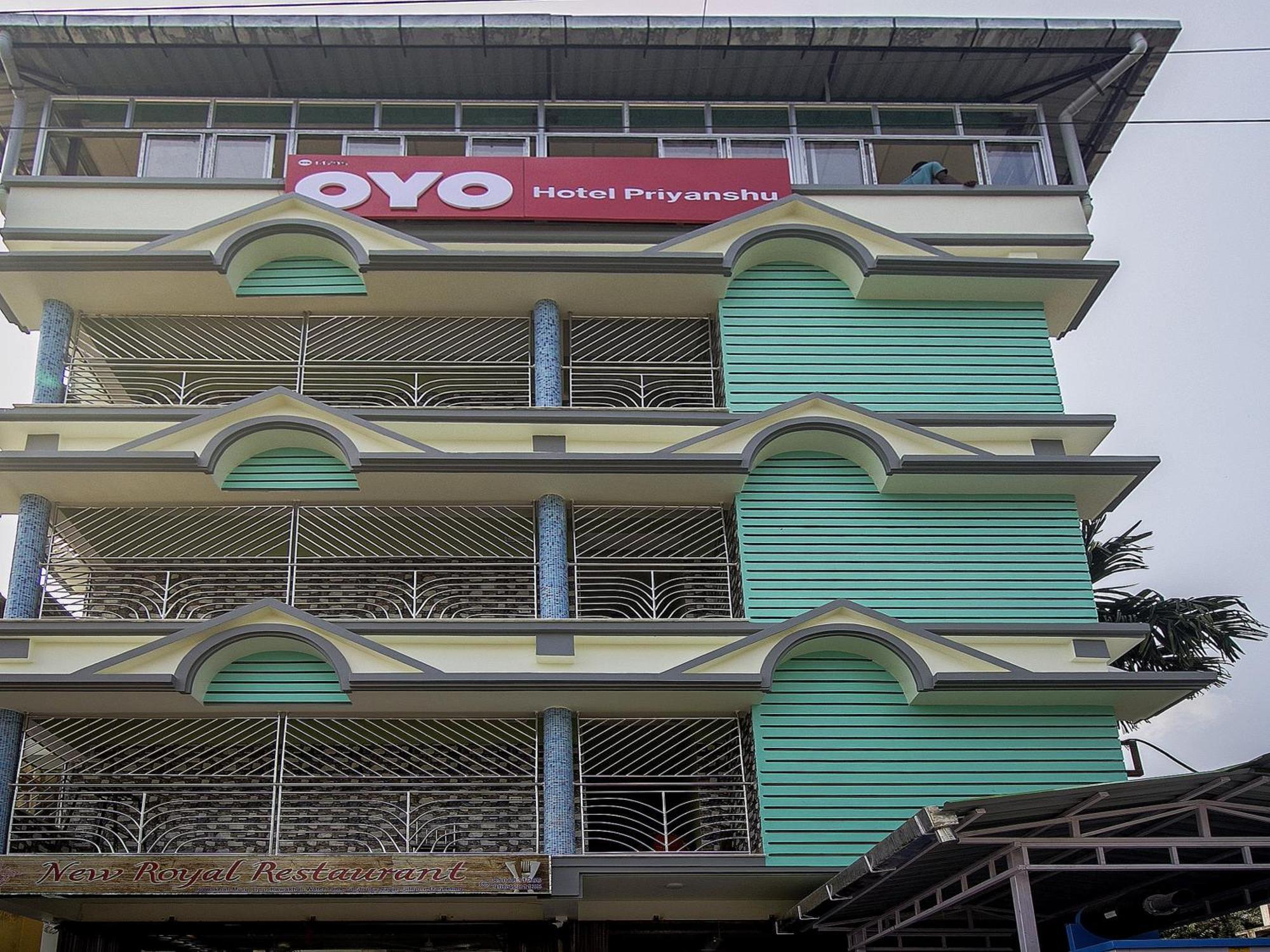 Super Capital O Priyanshu Hotel Siliguri Buitenkant foto